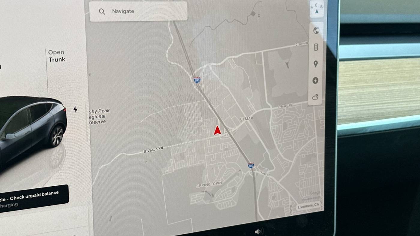 2024 Tesla Model Y 7SAYGDEE7RF061518