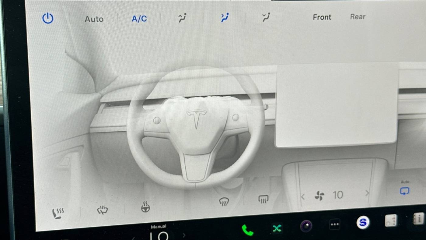 2024 Tesla Model Y 7SAYGDEE7RF061518