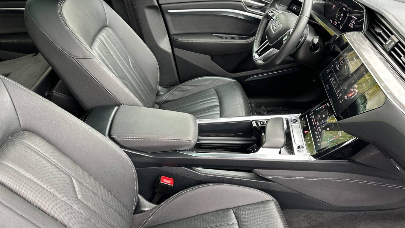2023 Audi e-tron WA12AAGE3PB025559