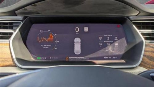 2017 Tesla Model S - Images - 11