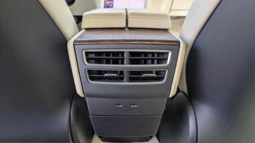 2017 Tesla Model S - Images - 17
