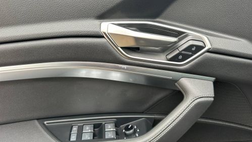2023 Audi e-tron WA12AAGE3PB025559