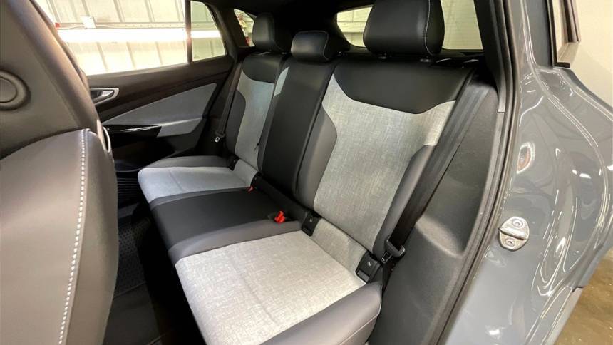 2025 Volkswagen ID.4 1V2CRPE85SC005205