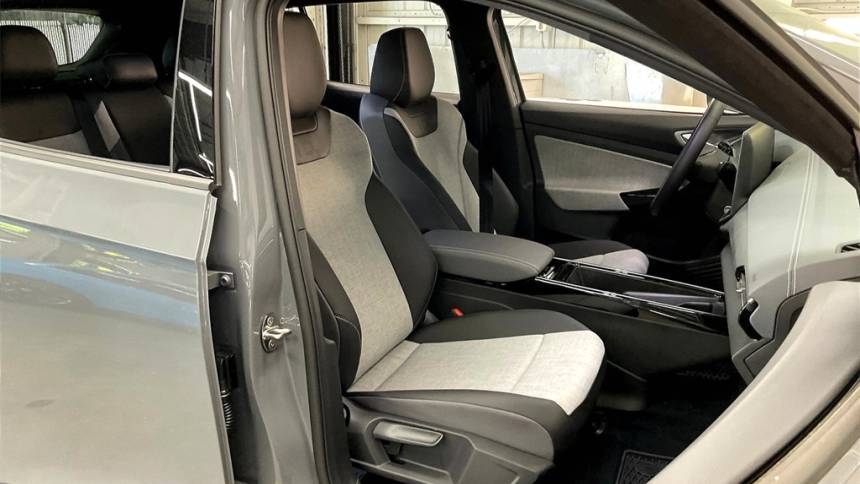 2025 Volkswagen ID.4 1V2CRPE85SC005205