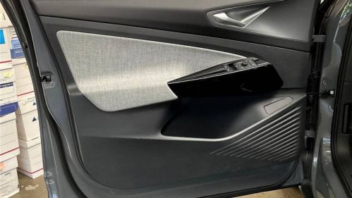 2025 Volkswagen ID.4 1V2CRPE85SC005205