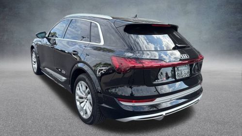 2022 Audi e-tron S - Images - 3