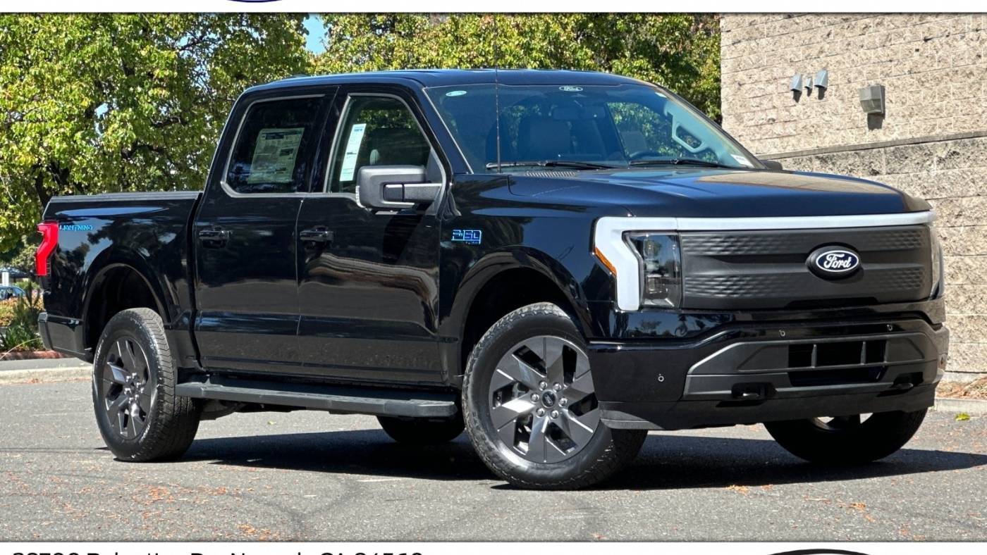 2025 Ford F-150 Lightning 1FTVW3L75SWG05582