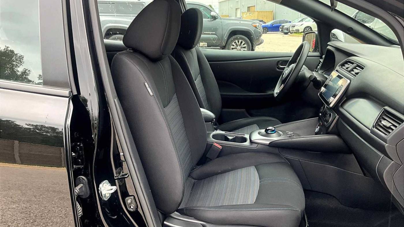 2023 Nissan LEAF 1N4AZ1BV7PC558483