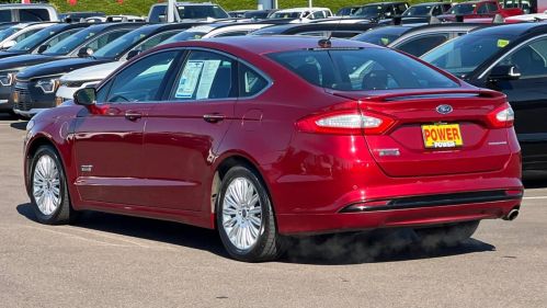 2014 Ford Fusion Energi - Images - 6