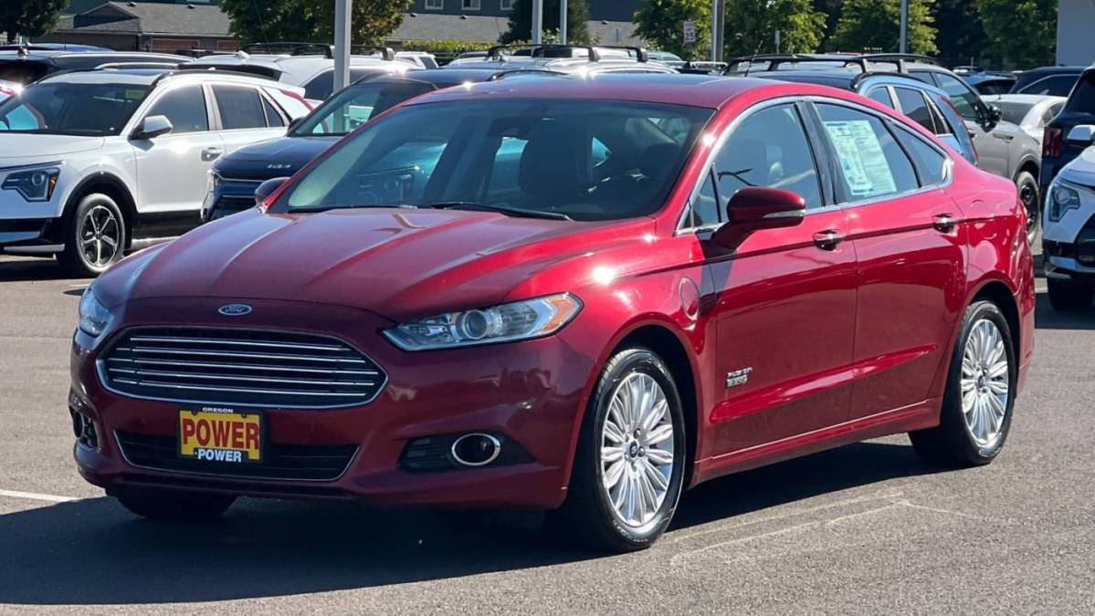 2014 Ford Fusion Energi - Images - 8