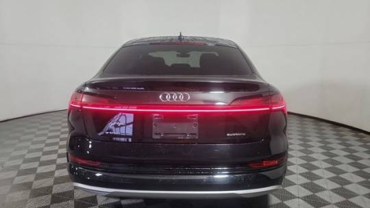 2020 Audi e-tron WA12ABGEXLB033013