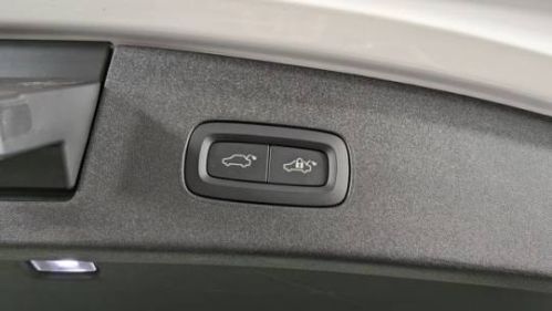2021 Polestar 2 - Images - 11