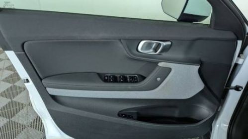 2021 Polestar 2 - Images - 16