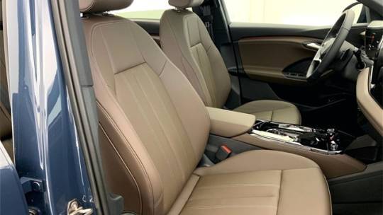 2025 Audi Q6 e-tron WA124BGF7SA042384