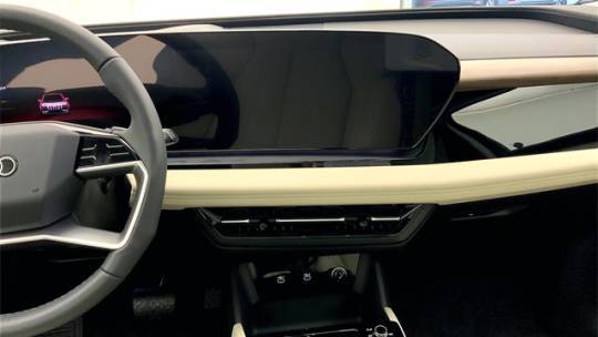 2025 Audi Q6 e-tron WA124BGF9SA028454