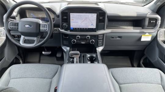 2025 Ford F-150 Lightning 1FTVW3LK1SWG13103