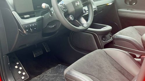 2025 Hyundai IONIQ 5 KM8KNDA84SU005036