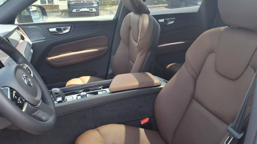 2025 Volvo XC60 YV4H60RC2S1208843