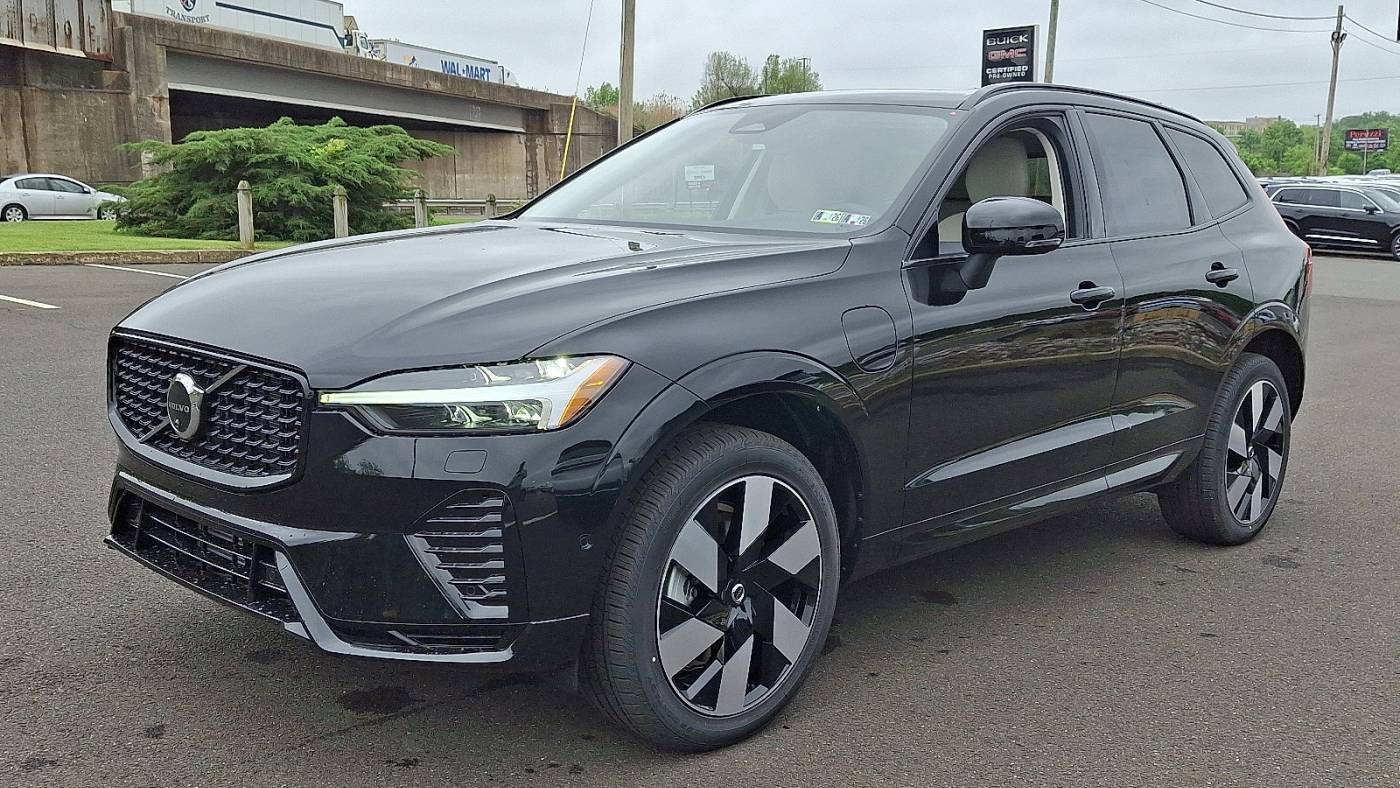 2025 Volvo XC60 YV4H60RC6S1204228