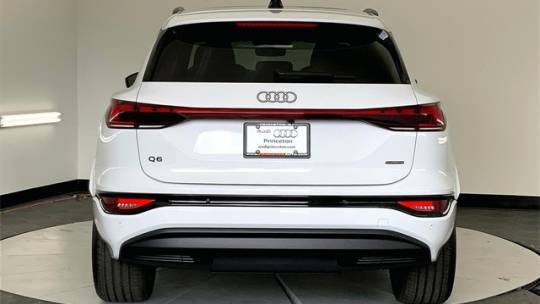 2025 Audi Q6 e-tron WA124BGFXSA024543