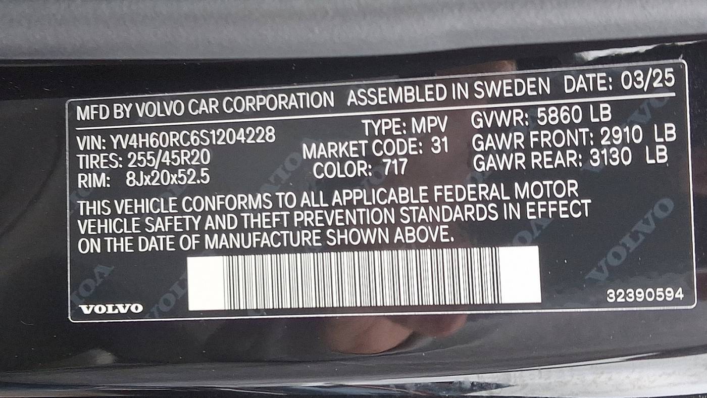 2025 Volvo XC60 YV4H60RC6S1204228
