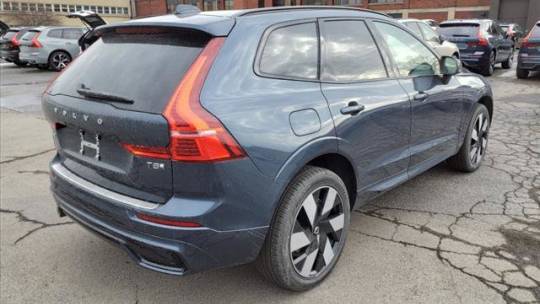 2025 Volvo XC60 YV4H60RC2S1208843