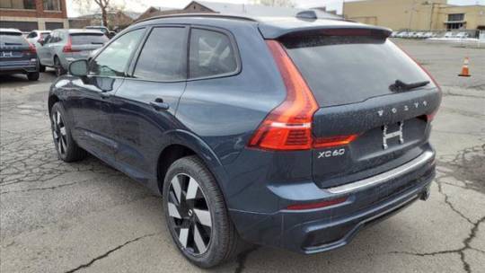 2025 Volvo XC60 YV4H60RC2S1208843