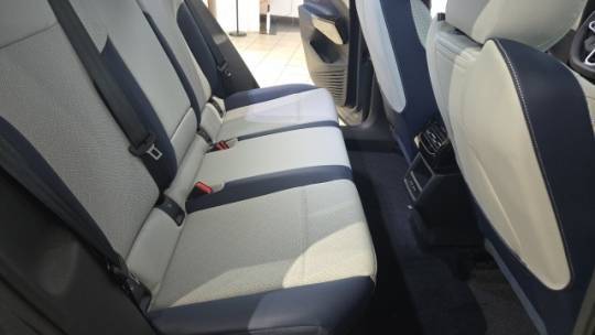 2025 Volkswagen ID.4 1V2VRPE83SC005308