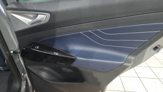 2025 Volkswagen ID.4 1V2VRPE83SC005308