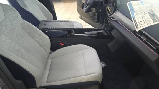 2025 Volkswagen ID.4 1V2VRPE83SC005308
