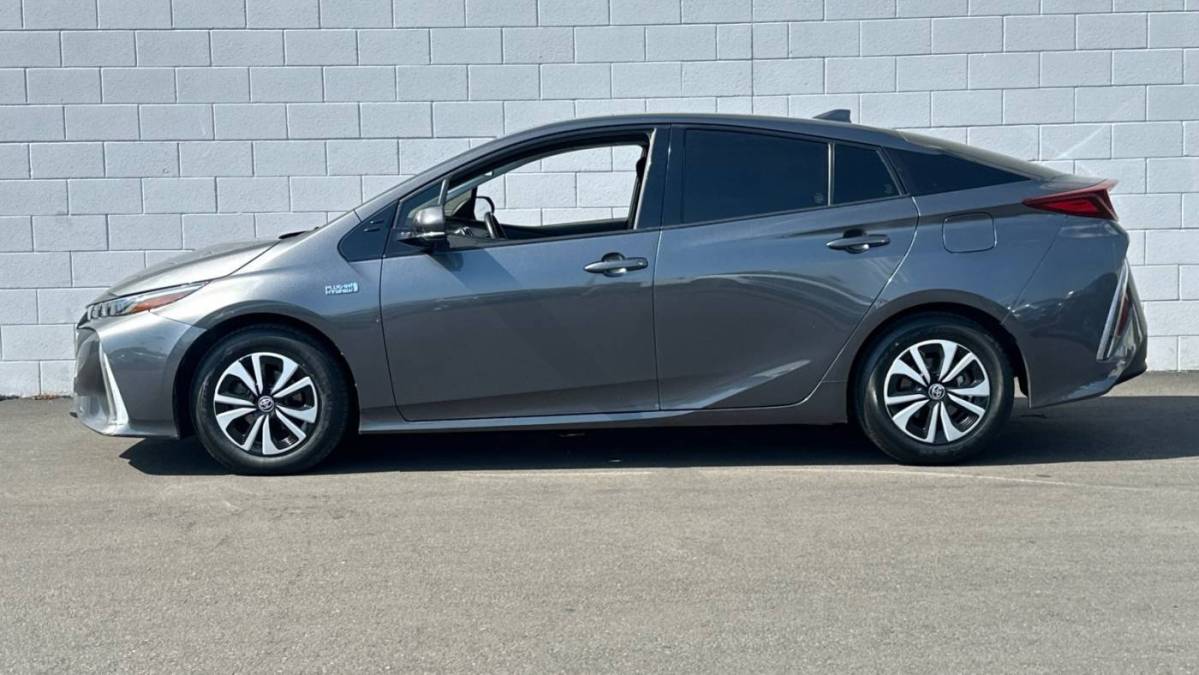 2019 Toyota Prius Prime - Images - 6
