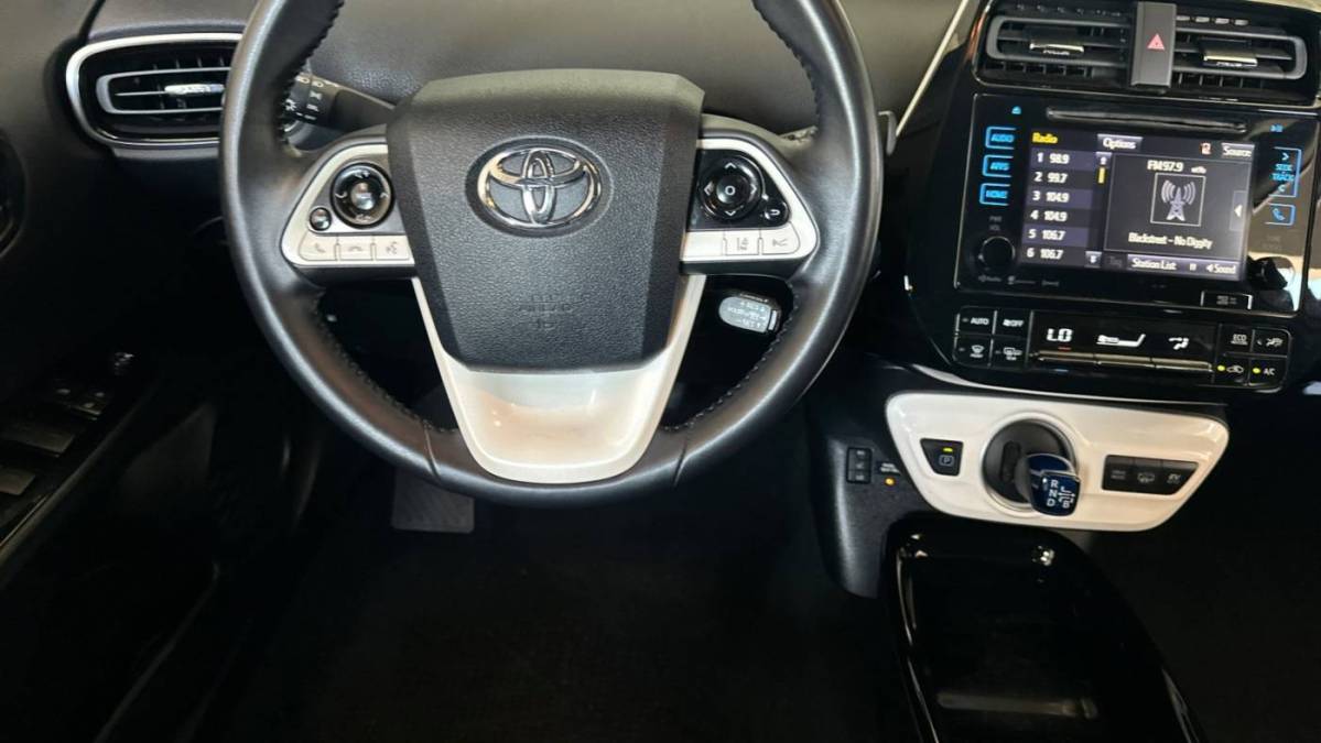 2019 Toyota Prius Prime - Images - 14