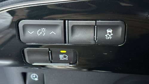 2019 Toyota Prius Prime - Images - 28