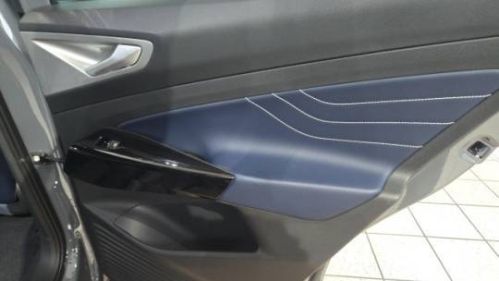 2025 Volkswagen ID.4 1V2VRPE83SC005308