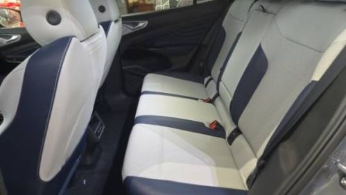 2025 Volkswagen ID.4 1V2VRPE83SC005308