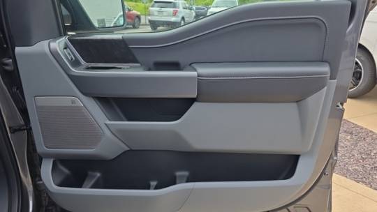 2025 Ford F-150 Lightning 1FTVW3LU7SWG09199
