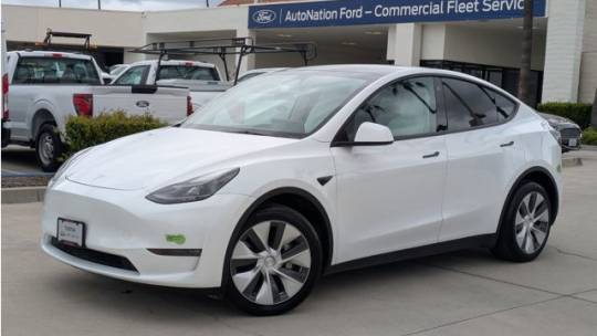 2023 Tesla Model Y 7SAYGDEEXPF624400