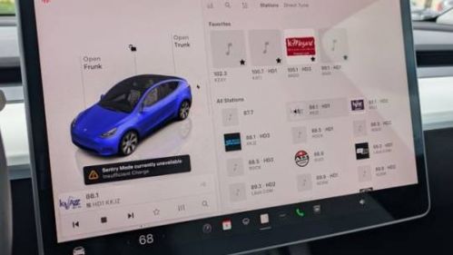 2023 Tesla Model Y 7SAYGDEEXPF624400