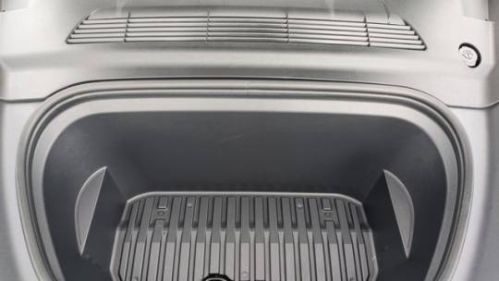 2023 Tesla Model Y 7SAYGDEEXPF624400