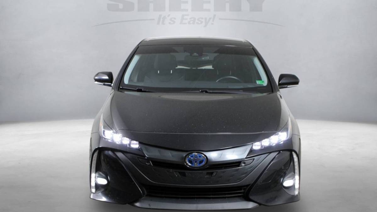 2020 Toyota Prius Prime - Images - 2