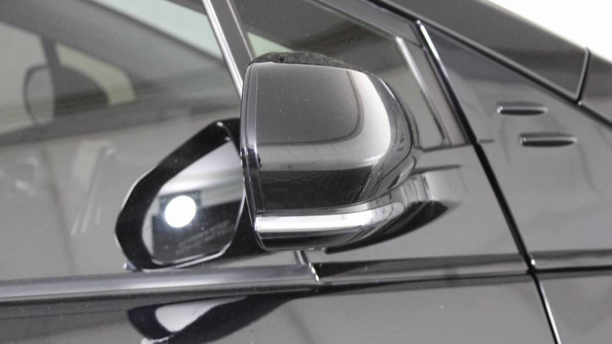 2020 Toyota Prius Prime - Images - 11