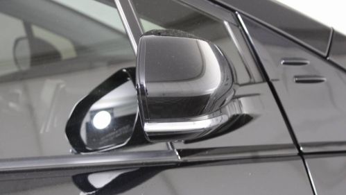 2020 Toyota Prius Prime - Images - 11
