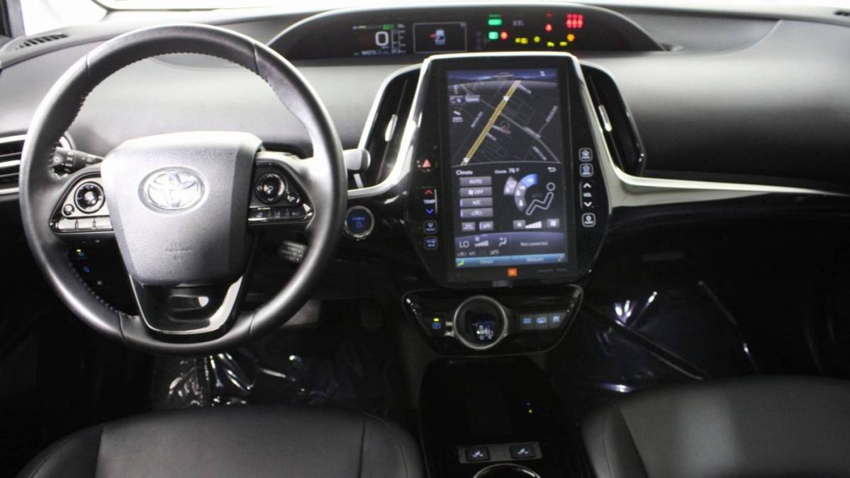 2020 Toyota Prius Prime - Images - 16