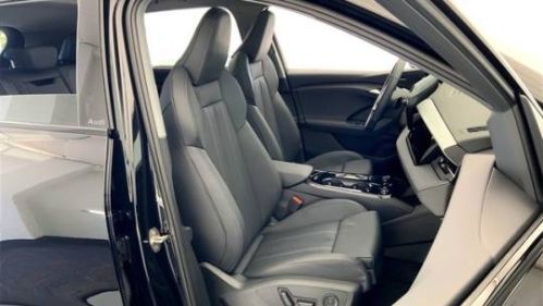 2025 Audi Q6 e-tron WA124BGF4SA030712