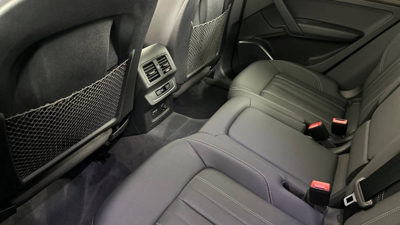 2021 Audi Q5 WA1G2AFY9M2113719