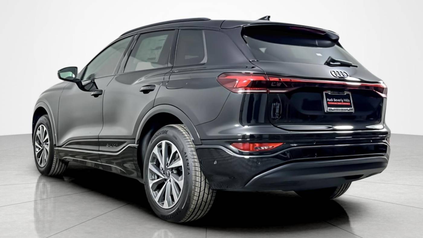2025 Audi Q6 e-tron WA114BGF4SA016658