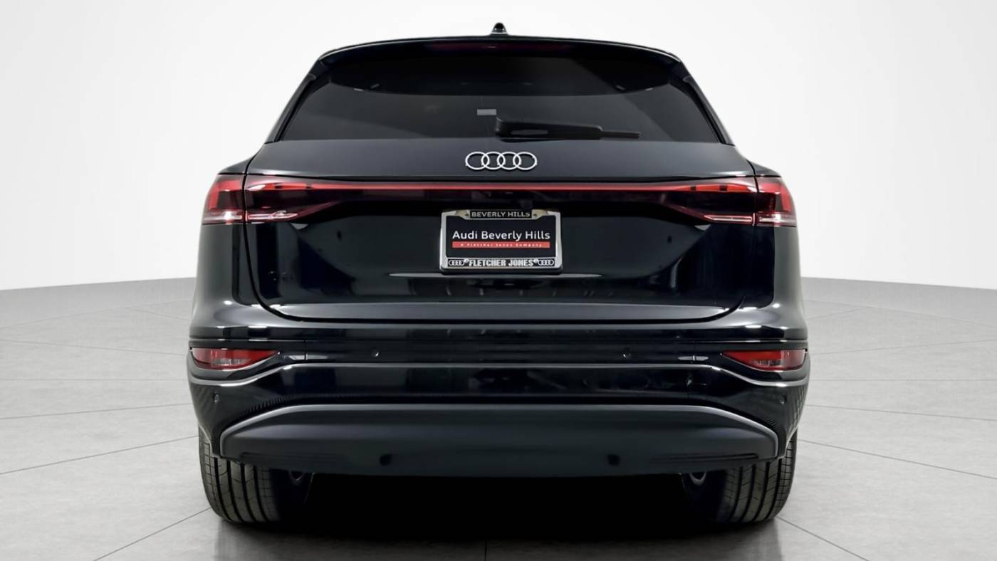 2025 Audi Q6 e-tron WA114BGF4SA016658