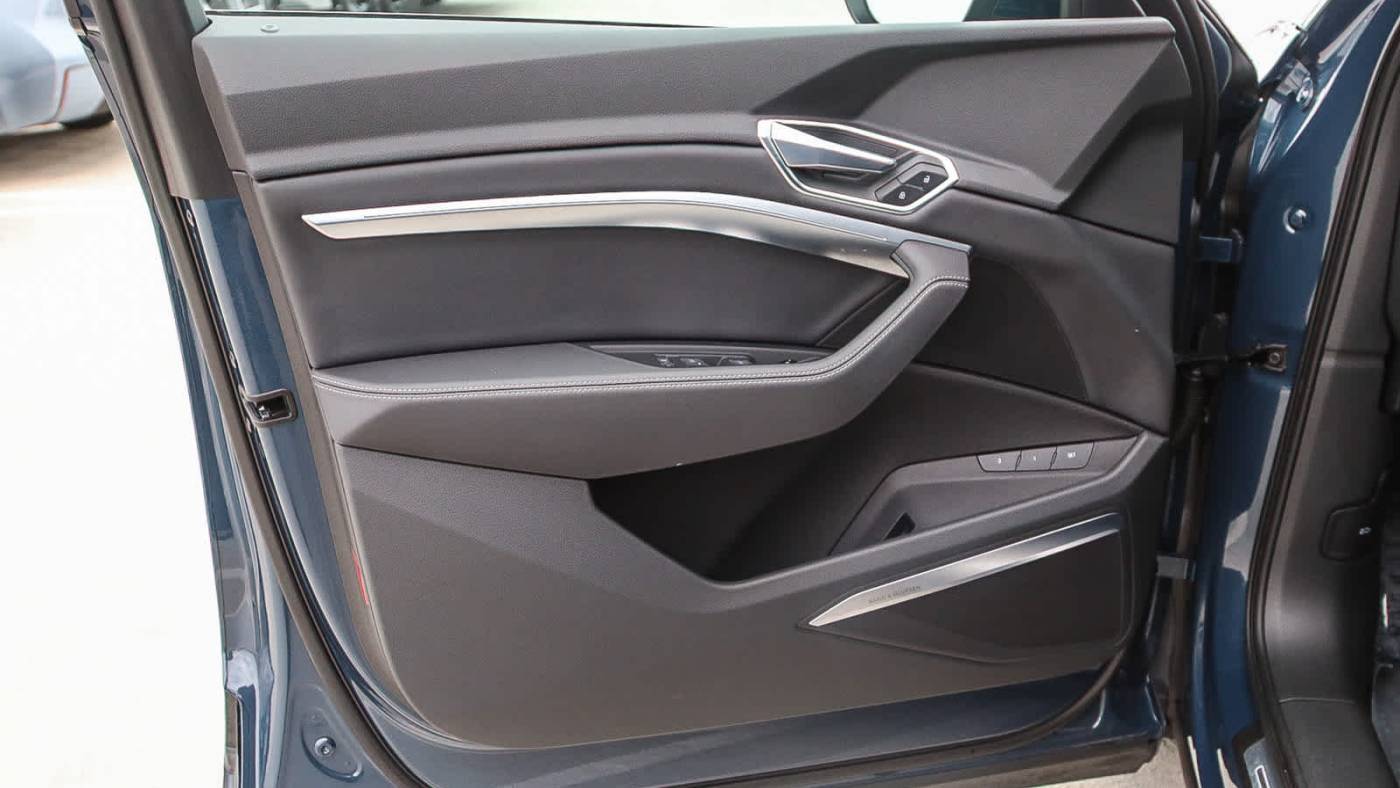2023 Audi e-tron WA12AAGE0PB024868
