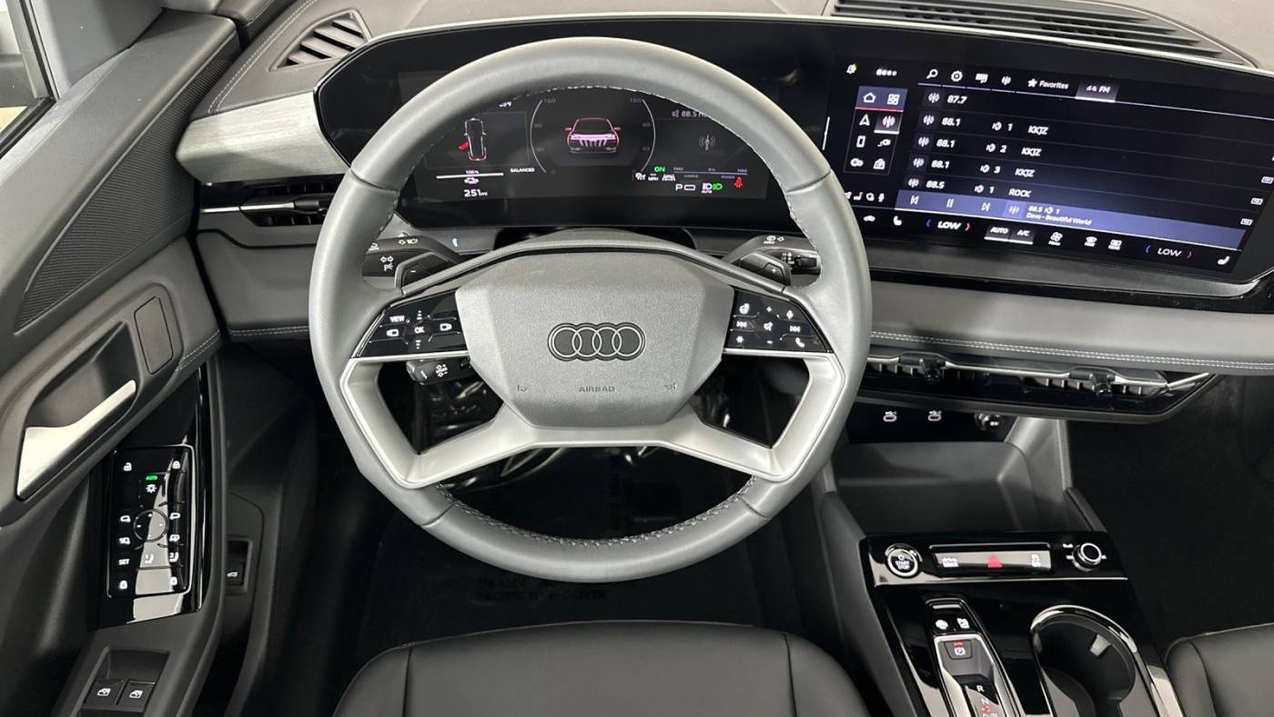 2025 Audi Q6 e-tron WA114BGF4SA016658