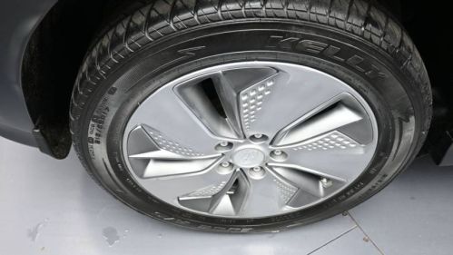2019 Hyundai Kona Electric KM8K33AG2KU046918